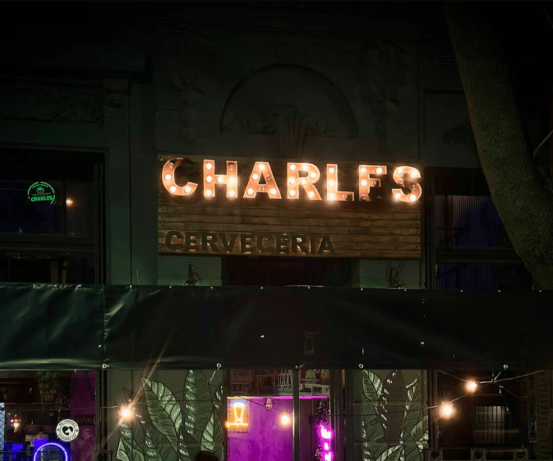 Entrada Cervecería Charles